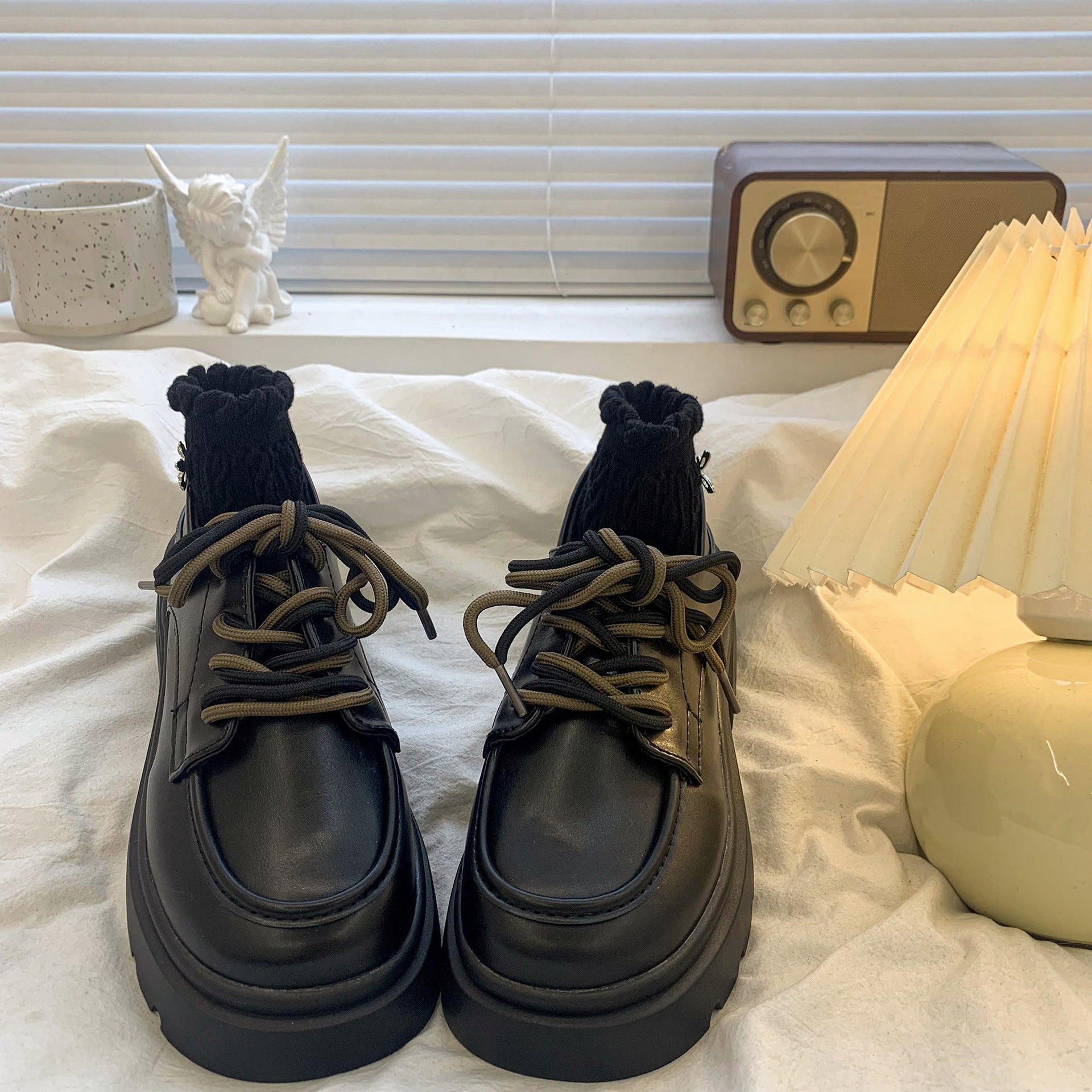 Damen Modische Sneakerboots mit hohem Kragen und robustem Sohlenprofil R&B