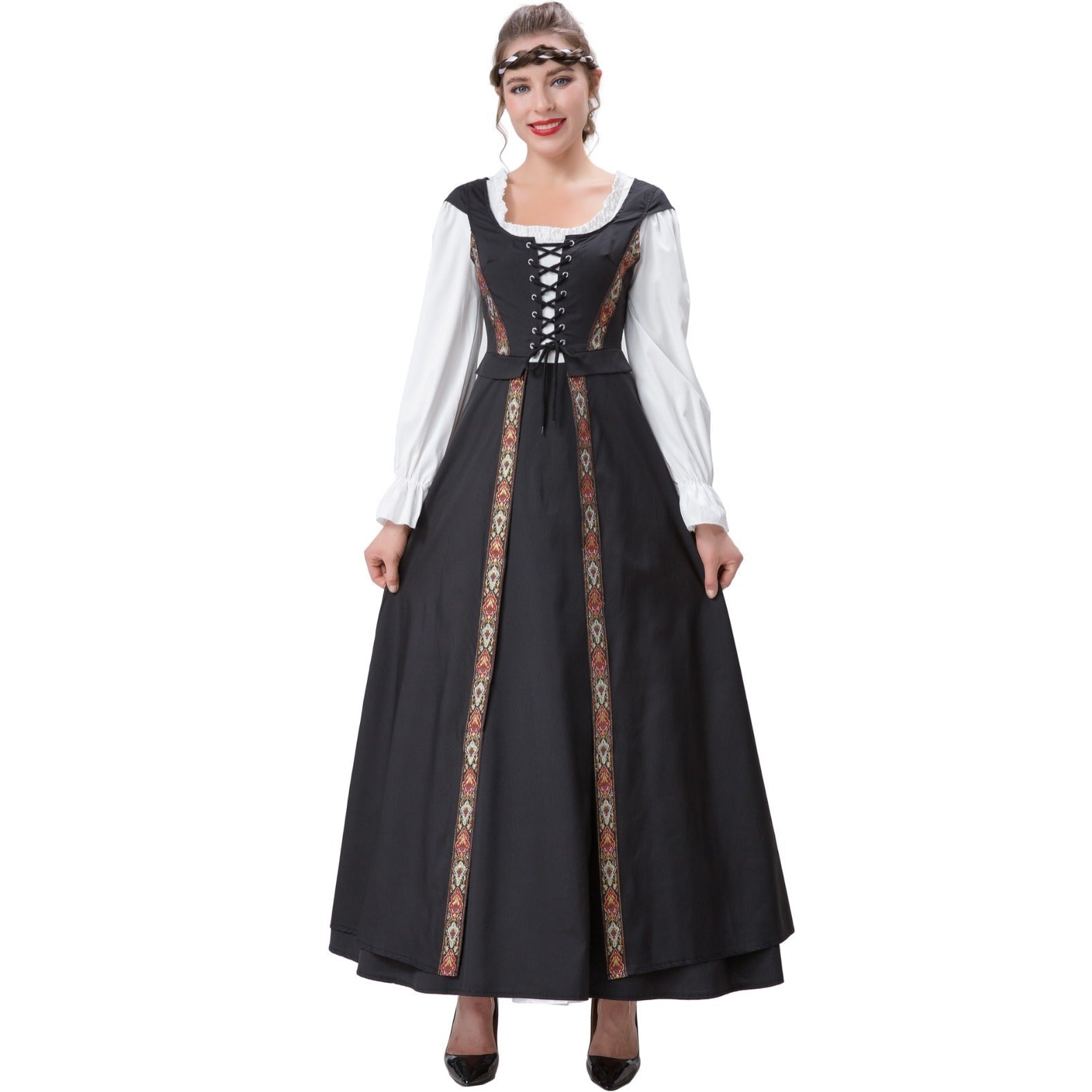 Damen Trachtenkleid mit kunstvollen Verzierungen und romantischem Schnitt R&B