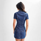 Damen Denim-Kleid im modernen Hemd-Stil mit tailliertem Schnitt und kurzen Ärmeln R&B