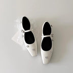 Damen Ballerina-Schuhe mit verziertem Riemen und glänzenden Applikationen