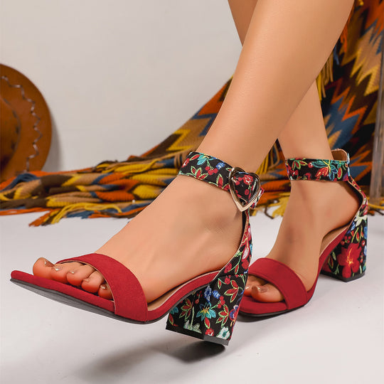 Damen Glamouröse Sandalen mit floralem Design und eleganter Herzschnalle R&B