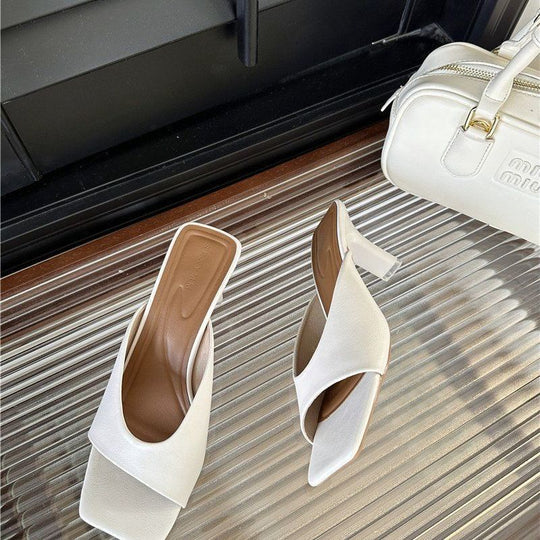 Damen elegante Plattensandalen mit geschwungenem Design R&B