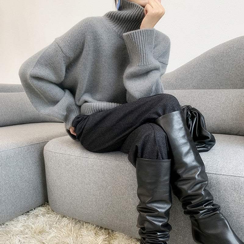 Damen Rollkragenpullover aus weichem Strickmaterial mit übergroßem Schnitt