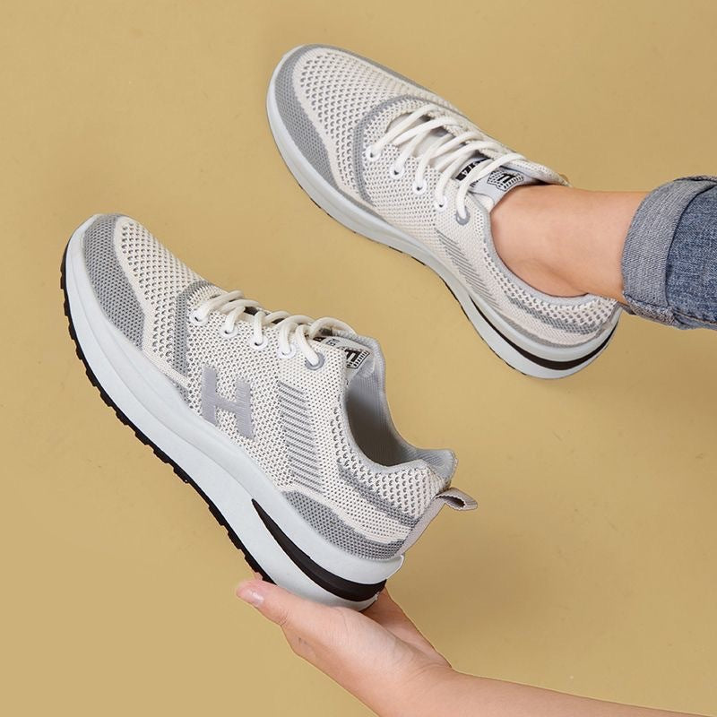 Damen Lauf-Sneaker mit atmungsaktivem GewR&Be und stoßdämpfender Sohle R&B