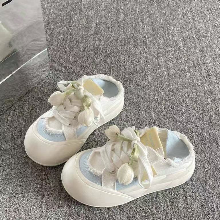 Damen Sneakers mit floralem Dekor und einzigartigem Schnürsystem R&B