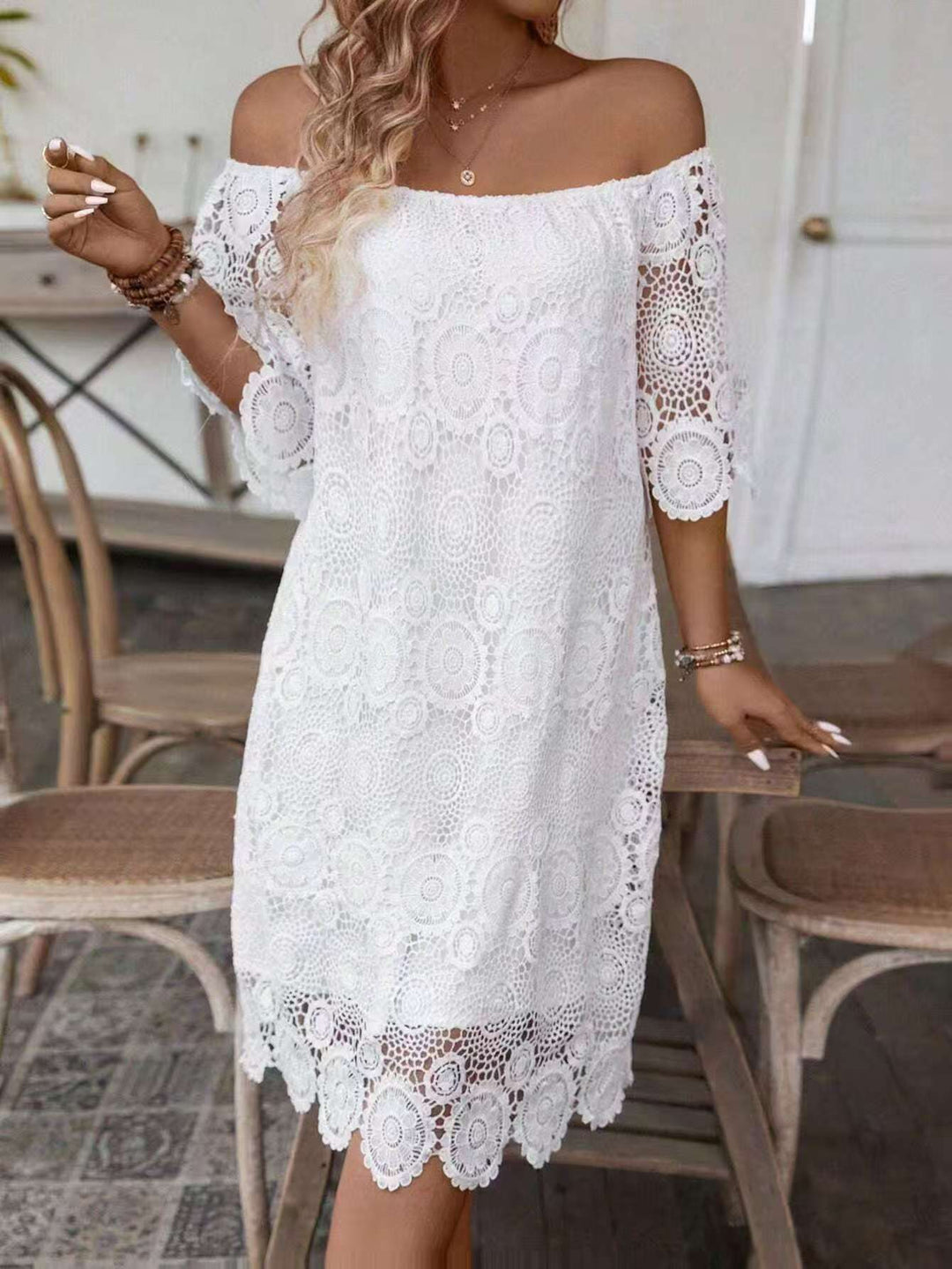 Damen nan schulterfreies Häkel-Midikleid mit Carmen-Ausschnitt und floraler Spitzenbordüre R&B