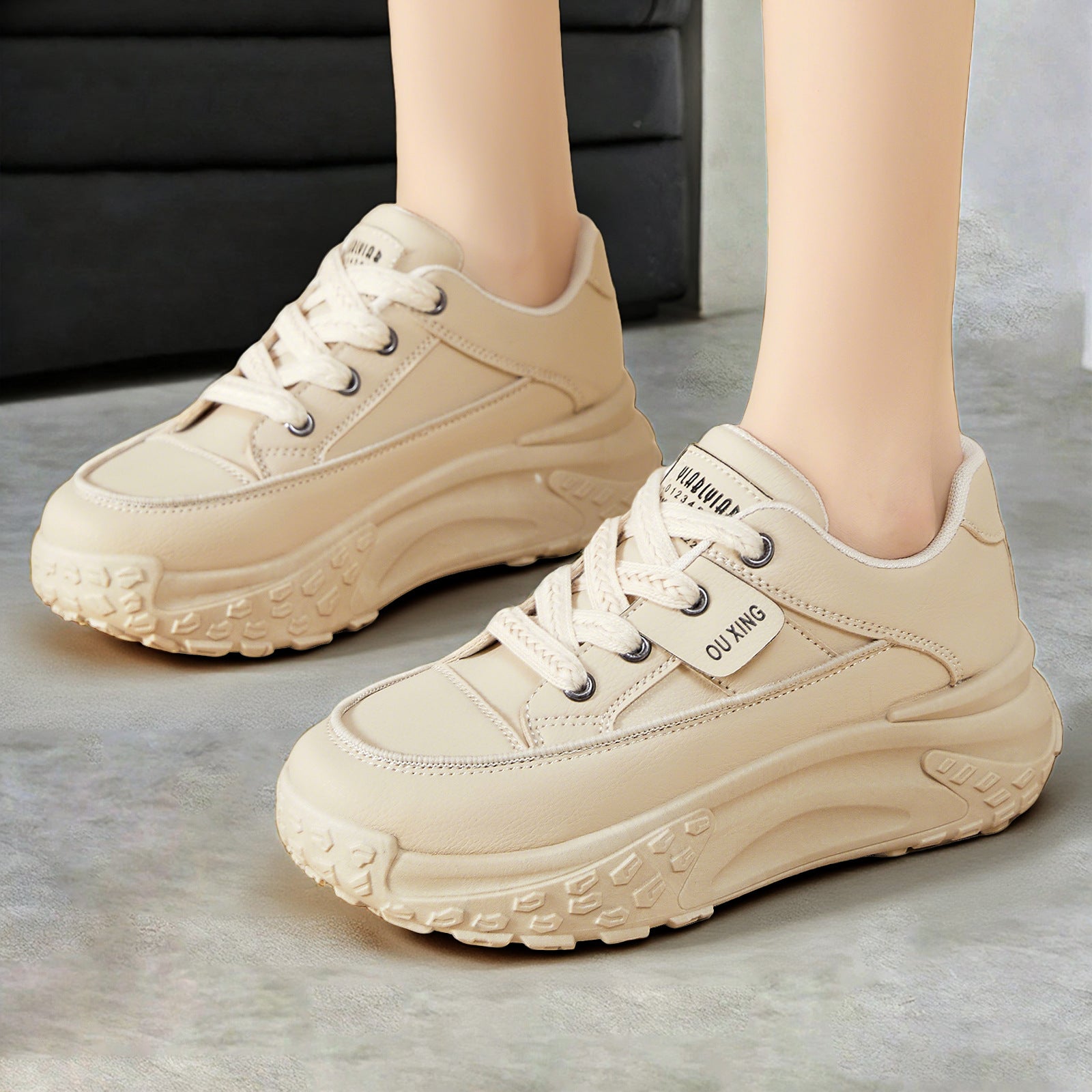 Damen Sportliche Sneakers mit rutschfester Sohle und gepolstertem Innenfutter R&B