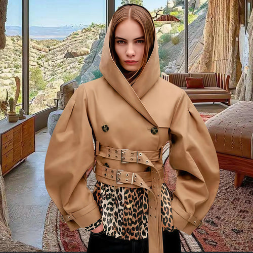 Damen Designerjacke mit gekreuztem Verschluss und extravaganten Ärmeln R&B