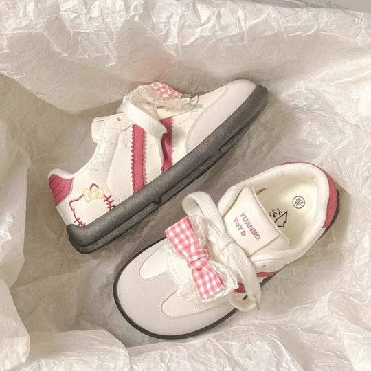 Damen Freizeit-Sneaker mit verspielter Applikation und atmungsaktiver Innenausstattung R&B