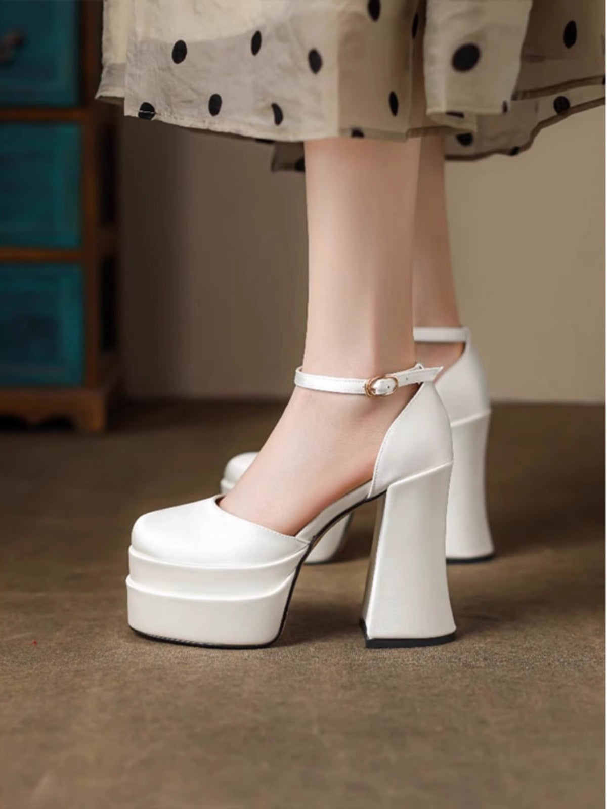 Damen Plateau-High-Heels mit schickem Riemen R&B