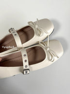 Damen Ballerinas mit dekorativem Schleifenakzent und verstellbarem Riemen R&B