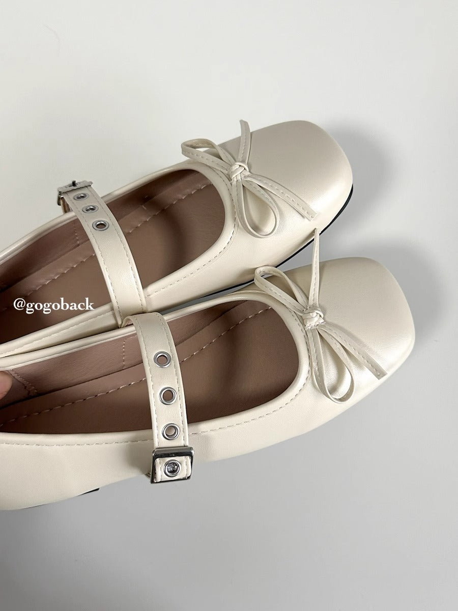 Damen Ballerinas mit dekorativem Schleifenakzent und verstellbarem Riemen R&B