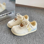 Damen Sportliche Sneaker mit verspieltem Design und einzigartigem Schnürsystem R&B