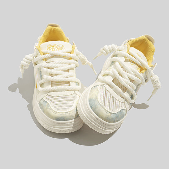 Damen Sportliche Sneakers mit atmungsaktiver Oberflächenstruktur und eleganter Gummisohle R&B