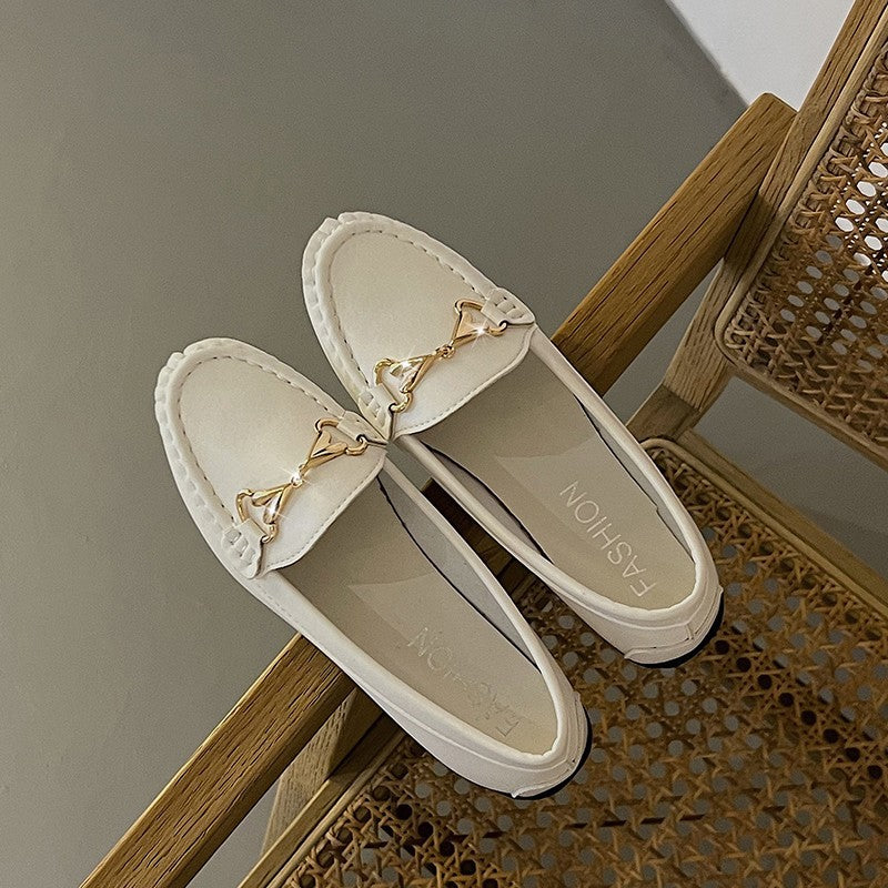 Damen Mokassin-Slipper mit modischen goldenen Akzenten R&B