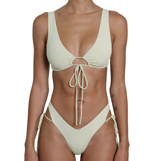 Damen Triangel-Bikini mit innovativem Schnitt und verstellbaren Seitenbändern R&B