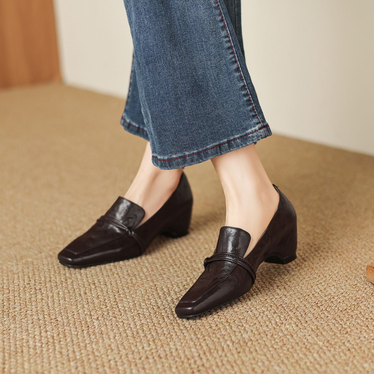 Damen elegante Mokassins mit modischem Riemen R&B