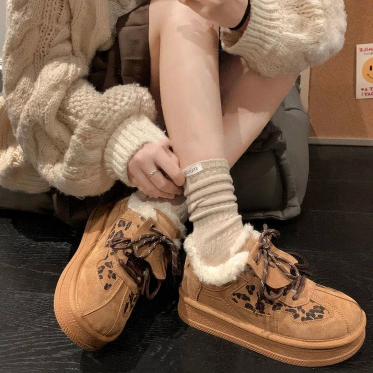 Damen Sneakers mit fellgefüttertem Innenfutter und Leopardenmuster R&B