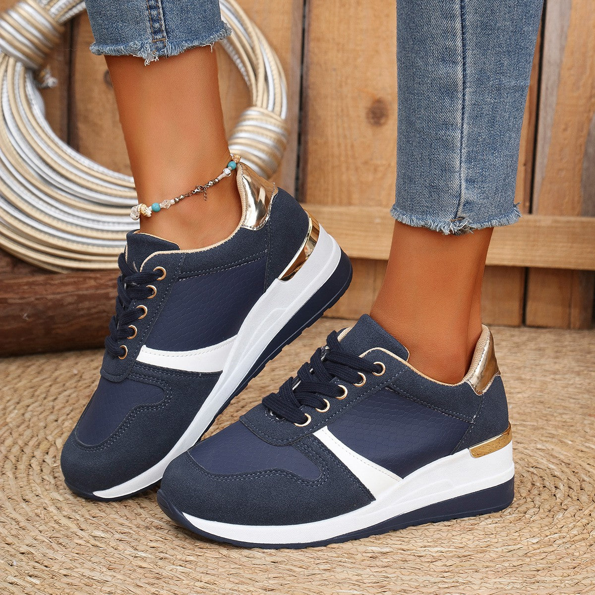 Damen Sportliche Sneakers mit glamourösen Akzenten R&B