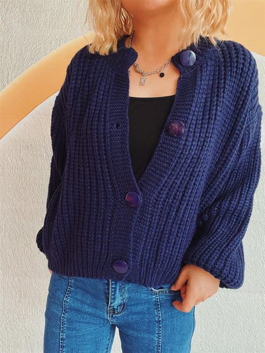 Damen Grobstrickjacke mit ballonförmigen Ärmeln und dekorativen Knöpfen R&B