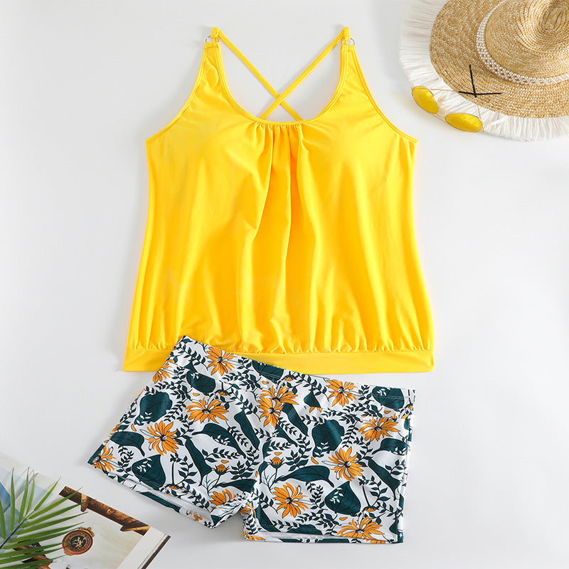 Damen Badeset mit luftigem Top und floralem Shorts R&B