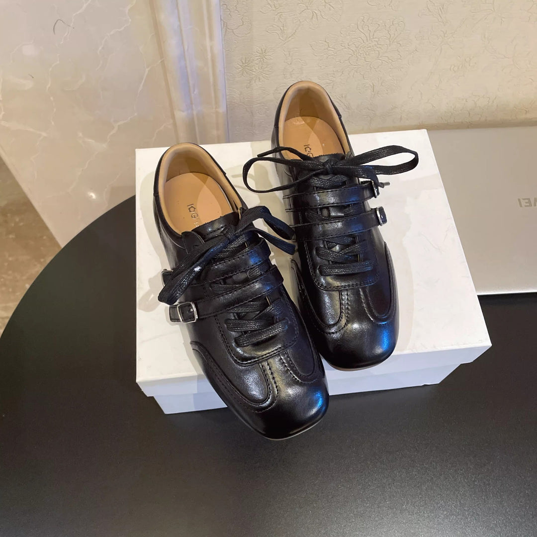 Damen modische Schnürschuhe mit glänzender Lederoberfläche und eleganten Akzenten R&B