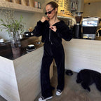 Damen sportliches Cropped-Set mit Kapuzenjacke und elastischer Jogginghose R&B