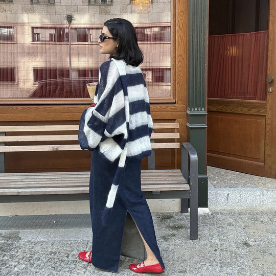 Damen Oversized Strickjacke mit modernen Streifen R&B