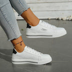 Damen Sneakers mit klassischem Design und modischem Akzent R&B
