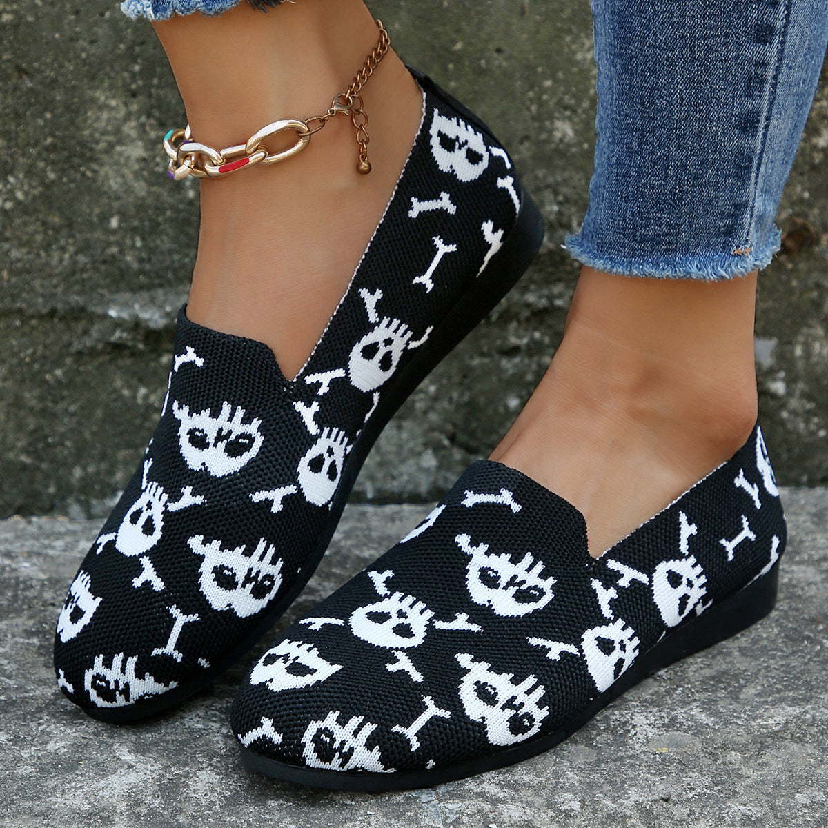 Damen Casual Slip-On Schuhe mit frechem Totenkopf-Design R&B