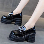 Damen Modische Plateau-Schuhe mit elegantem Kettenakzent R&B