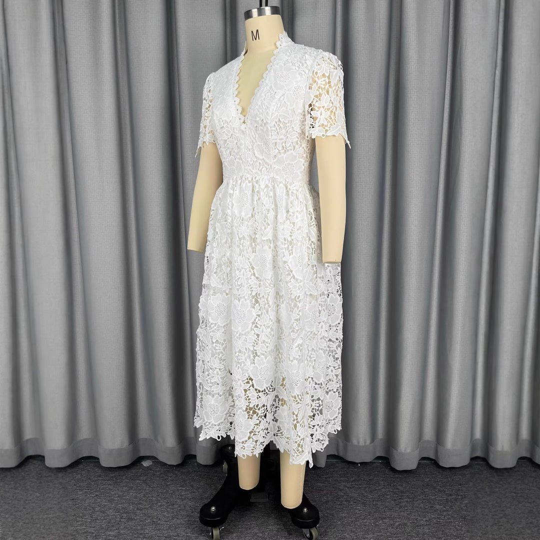 Damen Spitzen-Midi-Kleid mit elegantem V-Ausschnitt und Vintage-Rüschendetails R&B