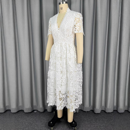 Damen Spitzen-Midi-Kleid mit elegantem V-Ausschnitt und Vintage-Rüschendetails R&B