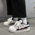 Damen Sportliche Sneakers mit atmungsaktivem Mesh-Obermaterial und robuster Gummisohle R&B