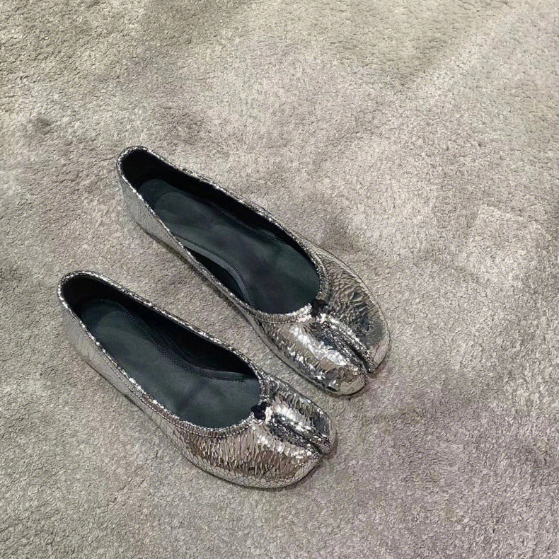 Damen Ballerinas mit eleganter Metallic-Oberfläche und formschöner Silhouette