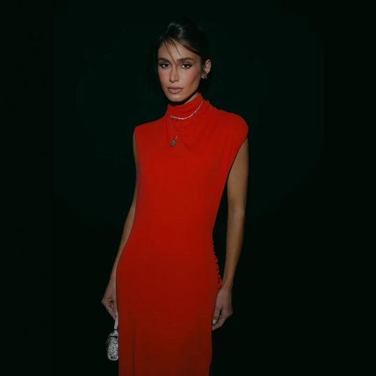 Damen figurbetontes Abendkleid mit elegantem Halsteinsatz R&B