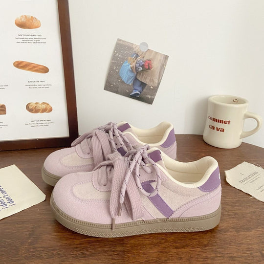 Damen Sneakers mit innovativem Komfortdesign und atmungsaktiver Oberflächenstruktur R&B