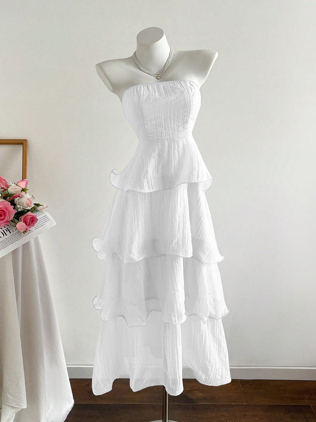 Damen langes Strandkleid mit voluminösen Rüschendetails R&B