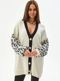 Damen Großer Cardigan mit tierischem Muster und Knopfdetails R&B