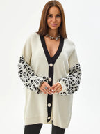 Damen Großer Cardigan mit tierischem Muster und Knopfdetails R&B