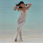 Damen Glitzerndes Strandkleid mit tiefem V-Ausschnitt und schmalen Spaghetti-Trägern EB