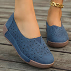 Damen Bequeme Slip-On Schuhe mit floraler Cut-Out-Optik R&B