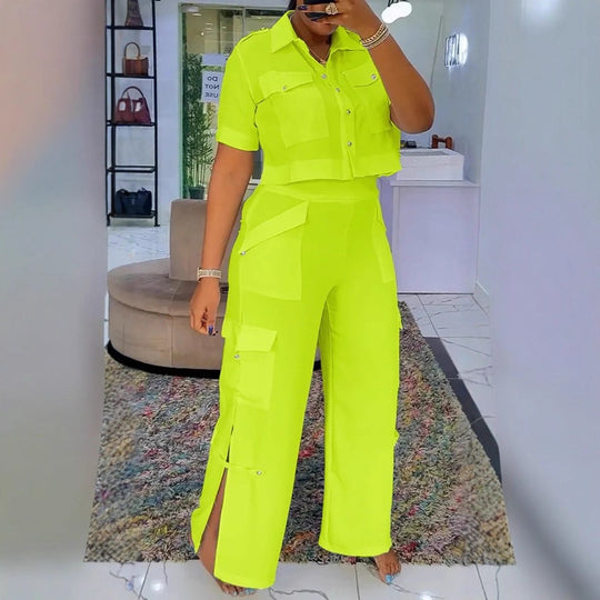 Damen nan zweiteiliges Hemd- und Cargo-Hosen-Set mit kurzem Oversize-Hemd, hoher Taille, weitem Bein und seitlichen Beinschlitzen R&B