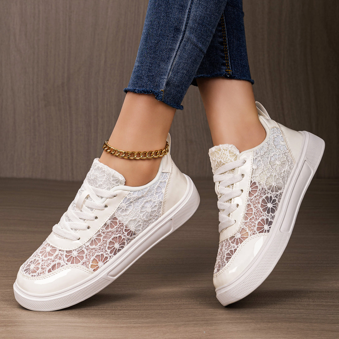 Damen Sneakers mit filigraner Spitzenoptik und dämpfender Sohle R&B