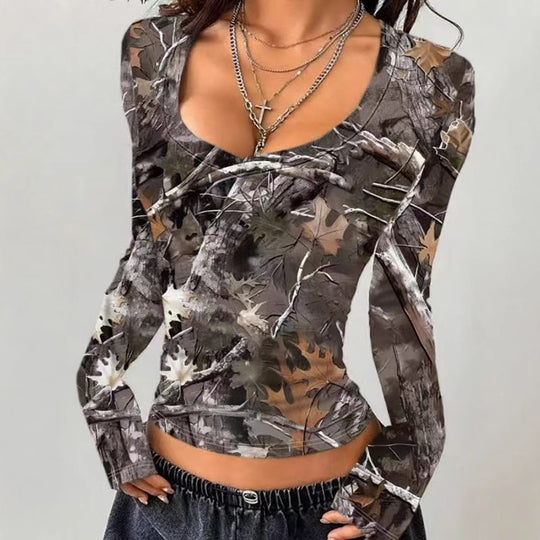 Damen Camouflage Langarmshirt mit V-Ausschnitt und modernen Details R&B