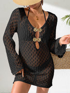 Damen Häkel-Strandkleid mit tiefem V-Ausschnitt und eleganten Knöpfen R&B