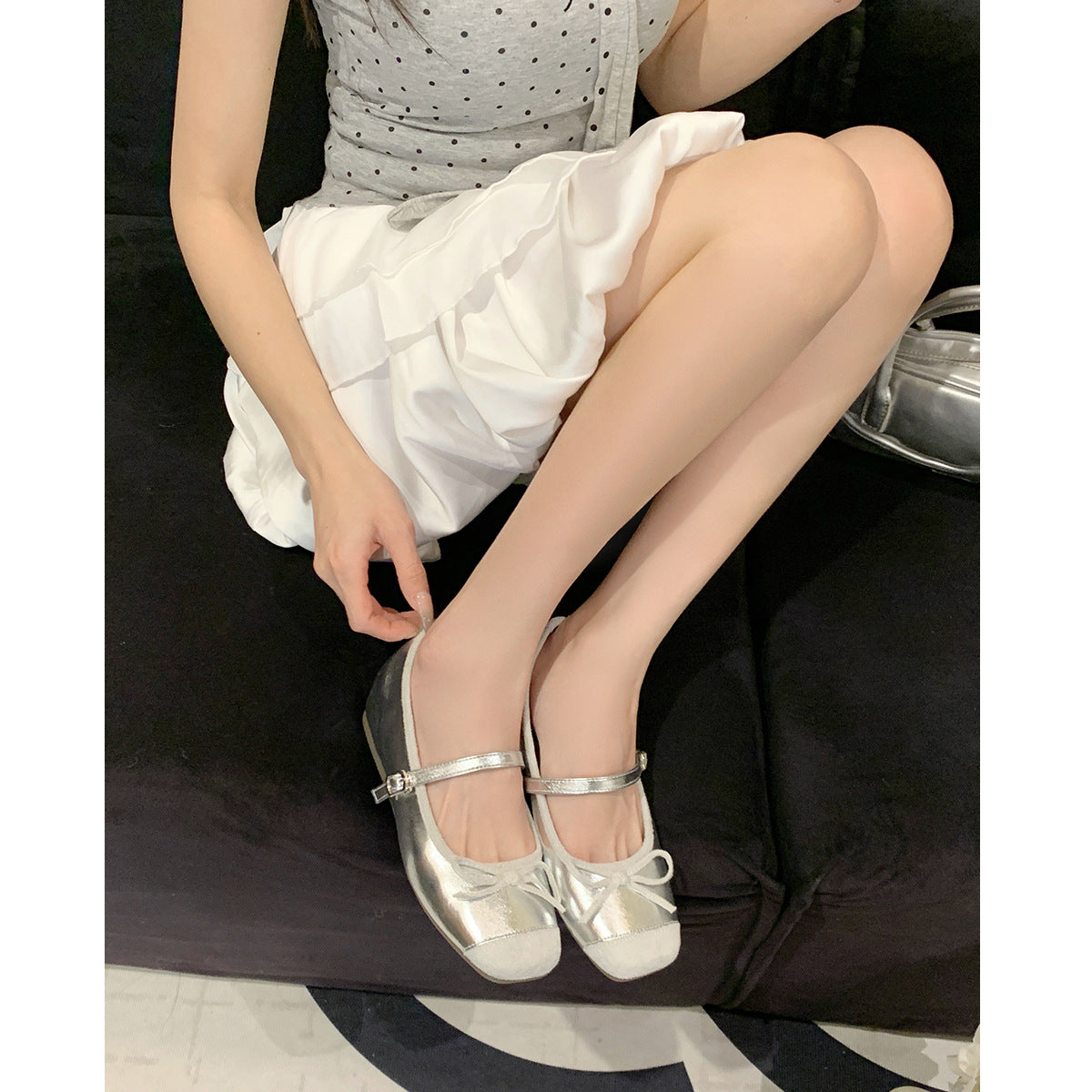 Damen Ballerinas mit modischem Riemen und Schleifenapplikation