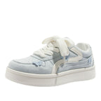 Damen Sneakers mit filigranem Schmetterlingsdesign und sportlicher Profilsohle
