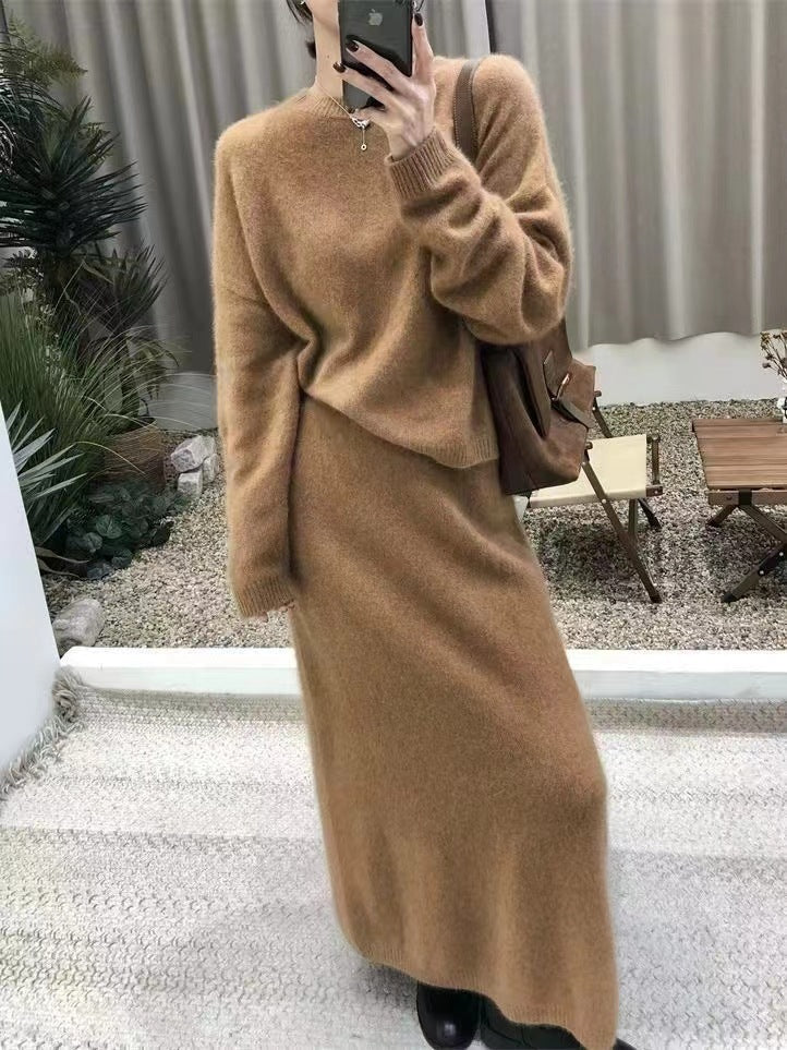 Damen Elegantes Maxikleid mit weichem Strickmaterial und lässigem Schnitt R&B