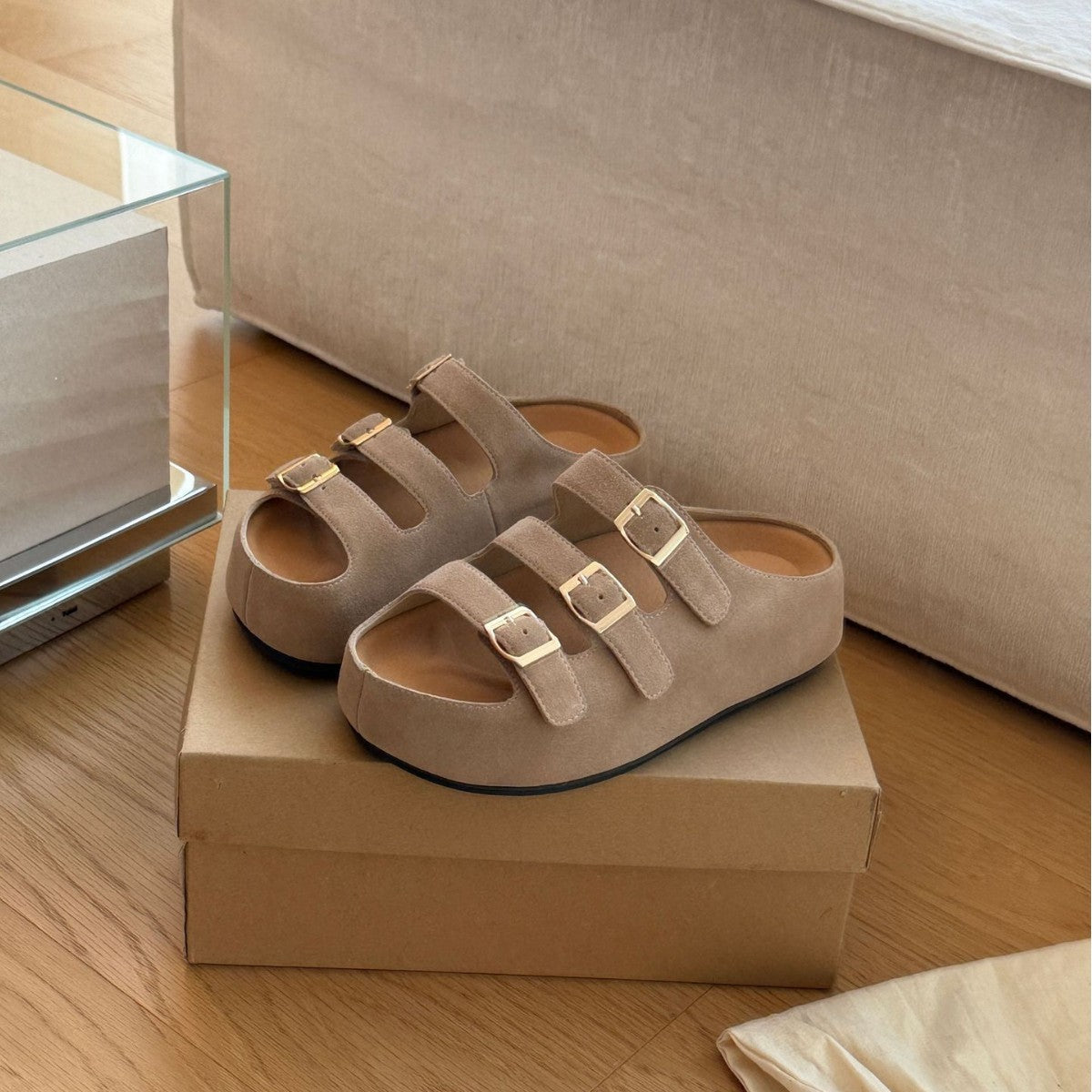 Damen Komfortable Riemensandalen mit verstellbaren Schnallen und ergonomischem Fußbett